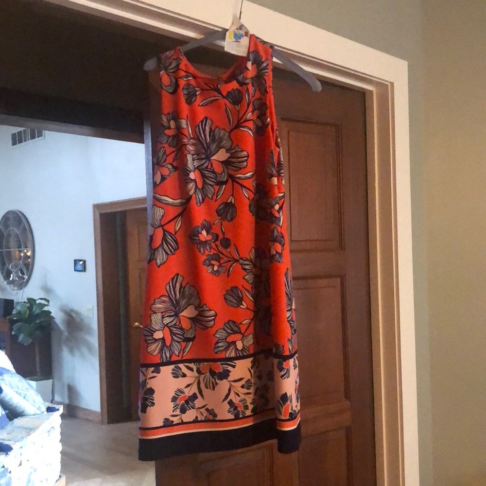 Vince Camuto size small, sleeveless dress